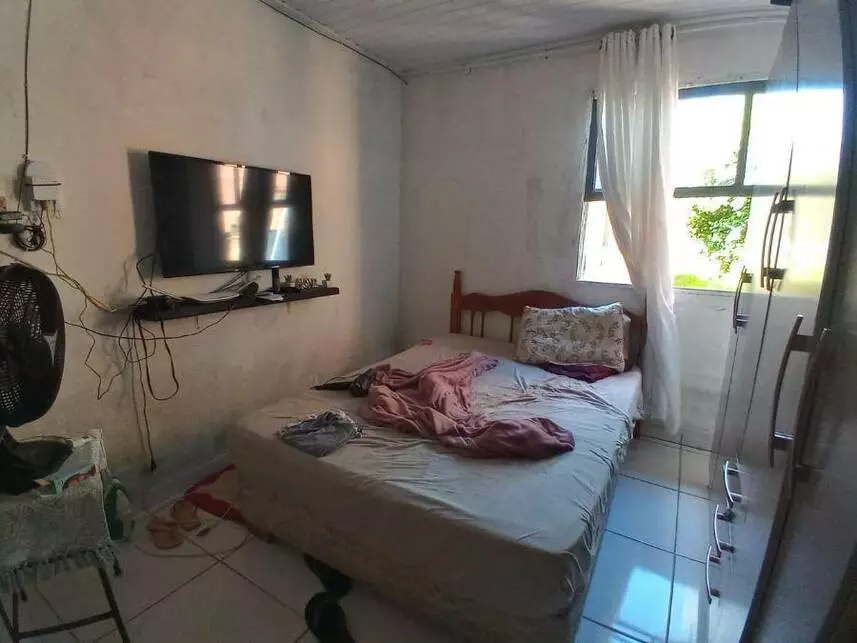 Casa à venda em leilão - leilão extrajudicial - Laguna SC - lance mínimo R$ 175.000