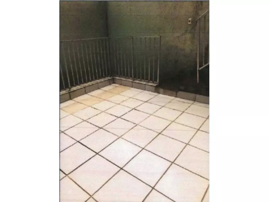 Casa à venda em leilão - leilão judicial - São Paulo SP - lance mínimo R$ 194.770