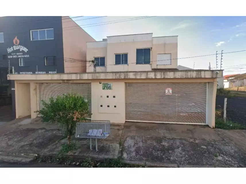 Apartamento à venda em leilão - leilão extrajudicial - Uberlândia MG - lance mínimo R$ 162.000