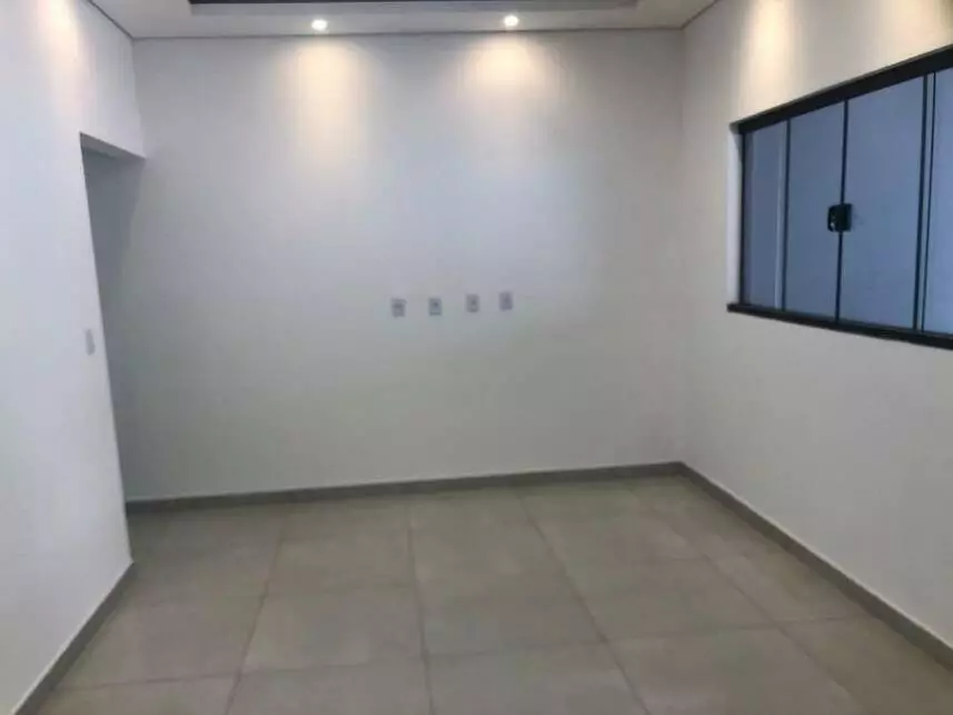 Casa à venda em leilão - leilão extrajudicial - Matão SP - lance mínimo R$ 280.440