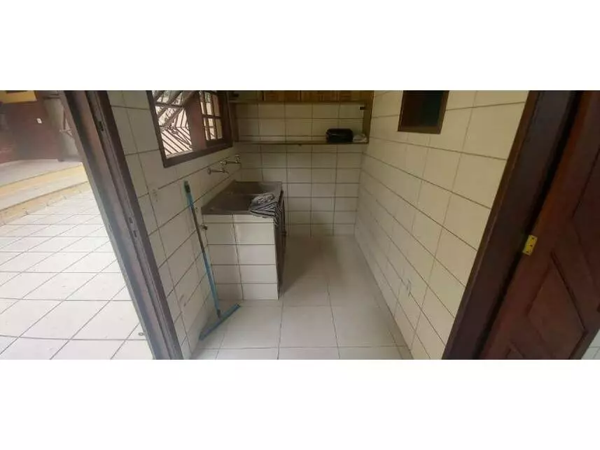 Casa à venda em leilão - leilão extrajudicial - Rio Das Ostras RJ - lance mínimo R$ 277.900