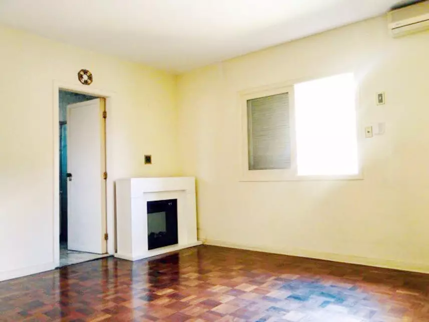 Casa à venda em leilão - leilão judicial - São Paulo SP - lance mínimo R$ 1.615.047