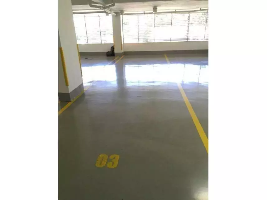 Apartamento à venda em leilão - leilão extrajudicial - Porto Alegre RS - lance mínimo R$ 1.428.000