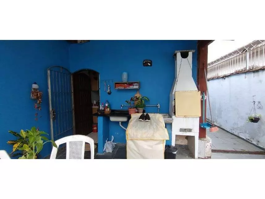 Casa à venda em leilão - leilão extrajudicial - Mongaguá SP - lance mínimo R$ 113.400