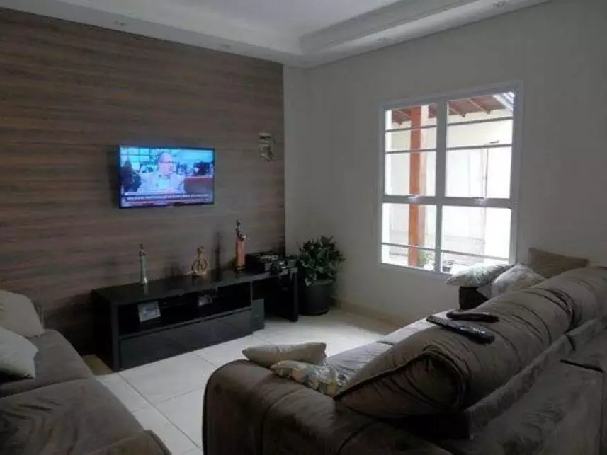 Casa à venda em leilão - leilão extrajudicial - Indaiatuba SP - lance mínimo R$ 315.011