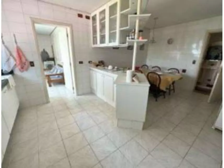 Casas à venda em leilão - leilão judicial - Cotia SP - lance mínimo R$ 1.208.816