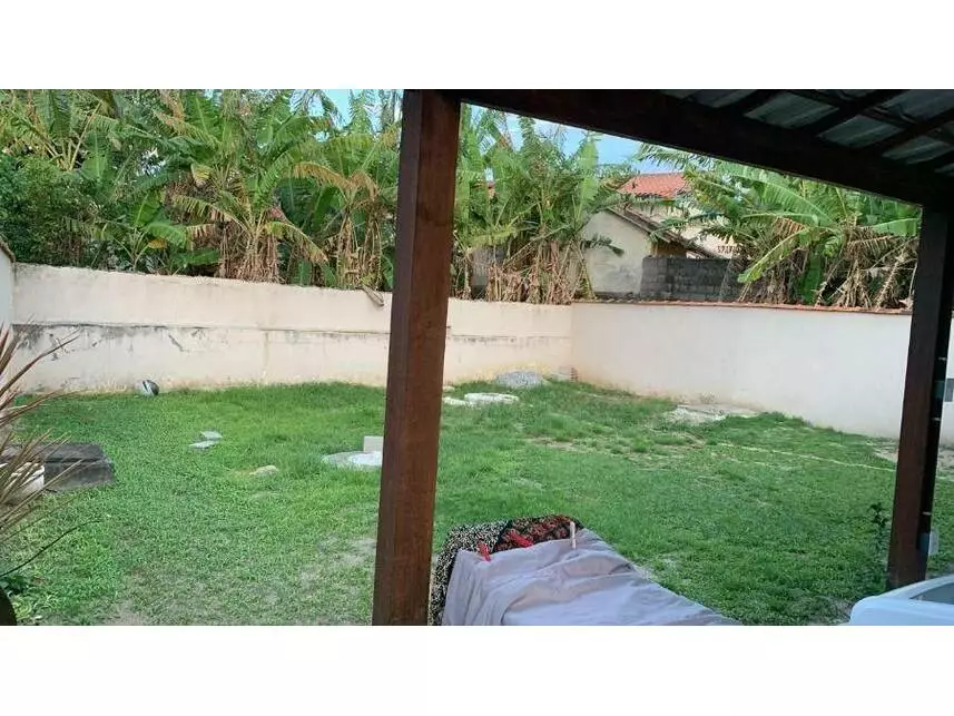 Casa à venda em leilão - leilão extrajudicial - São Pedro da Aldeia RJ - lance mínimo R$ 183.456