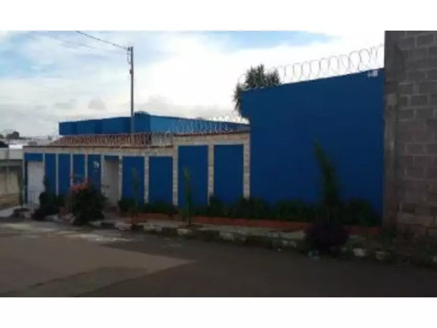 Casa à venda em leilão - leilão extrajudicial - Passos MG - lance mínimo R$ 308.308