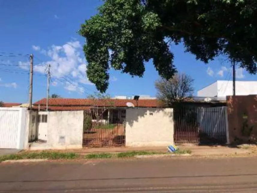 Casa à venda em leilão - leilão extrajudicial - Campo Grande MS - lance mínimo R$ 389.120