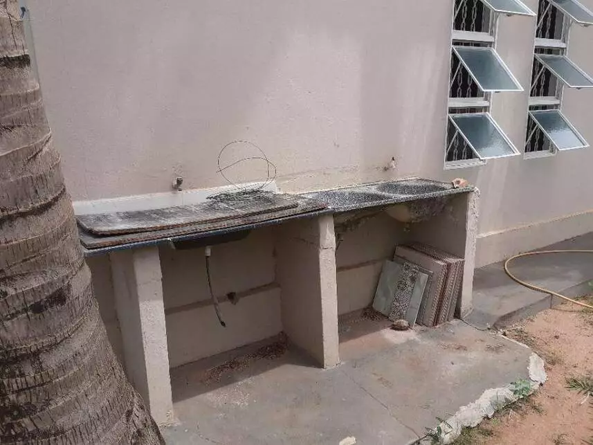 Casa à venda em leilão - leilão extrajudicial - Buritama SP - lance mínimo R$ 164.500