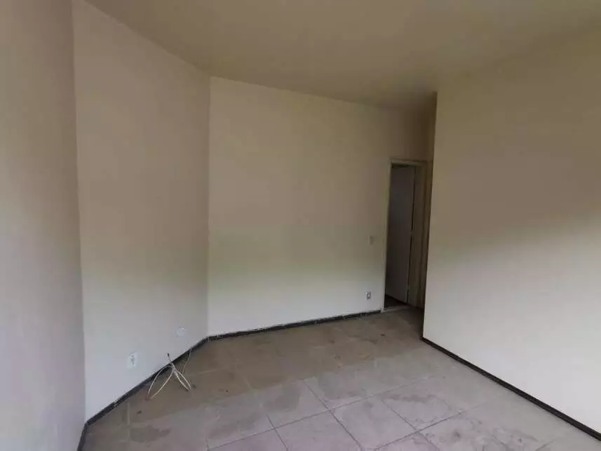 Apartamento à venda em leilão - leilão extrajudicial - Rio de Janeiro RJ - lance mínimo R$ 68.600