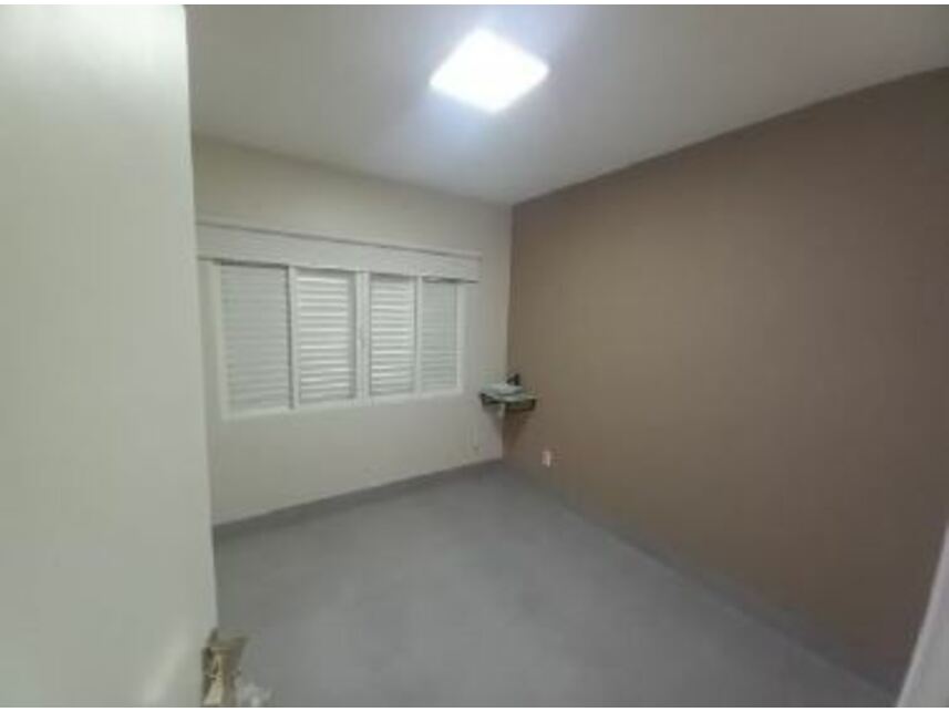 Imagem 7 do Leilão de Residencial / Comercial - Mercês - Uberaba/MG