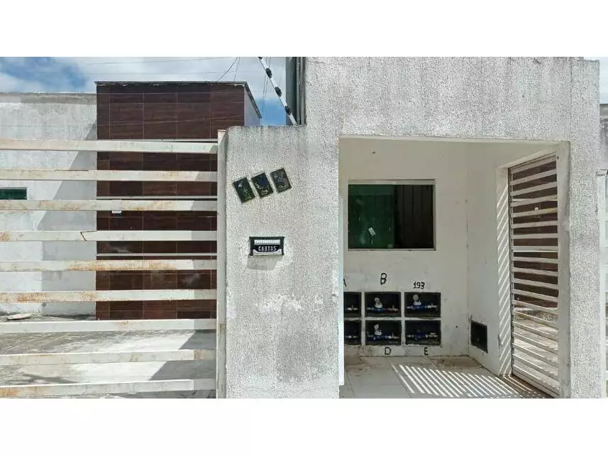 Casa à venda em leilão - leilão extrajudicial - Campina Grande PB - lance mínimo R$ 30.282