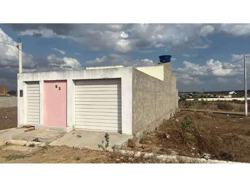 Casa à venda em leilão - leilão extrajudicial - Brejo da Madre de Deus PE - lance mínimo R$ 71.120