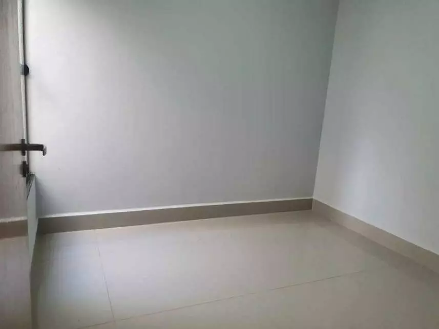 Casa à venda em leilão - leilão extrajudicial - Goiânia GO - lance mínimo R$ 148.656