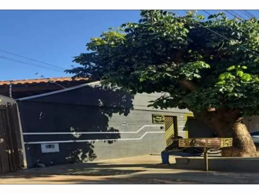 Casa à venda em leilão - leilão extrajudicial - Campo Grande MS - lance mínimo R$ 300.000
