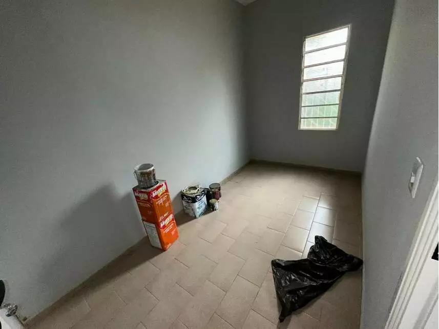 Casa à venda em leilão - leilão extrajudicial - Pereira Barreto SP - lance mínimo R$ 224.254