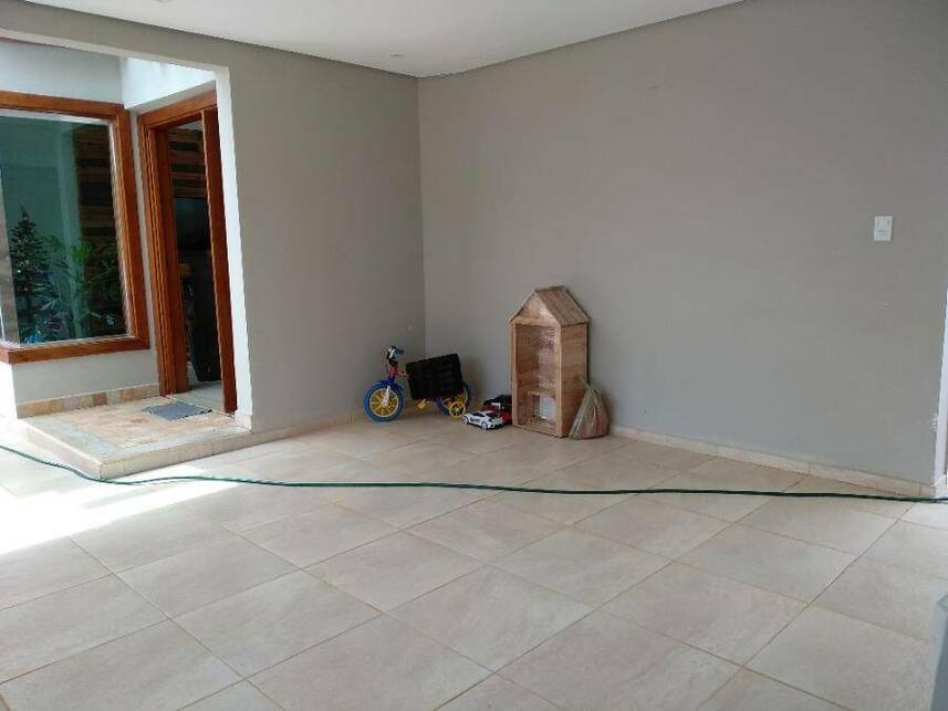 Imagem 3 do Leilão de Casa - Santa Luzia - Varginha/MG