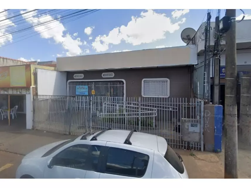 Imóvel Residencial à venda em leilão - leilão judicial - São José do Rio Preto SP - lance mínimo R$ 176.158