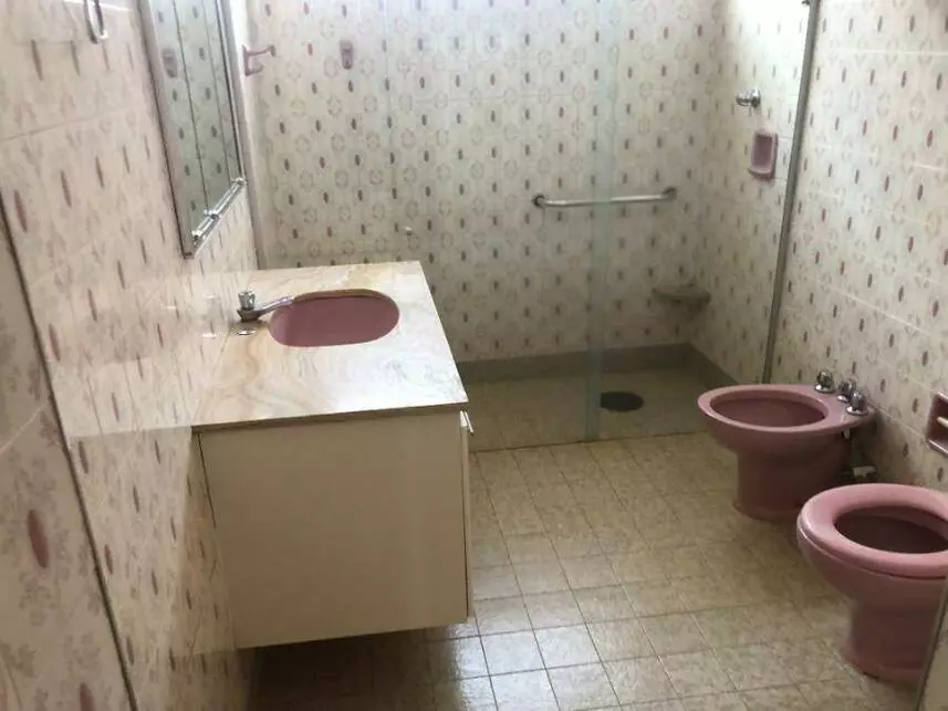 Casa à venda em leilão - leilão extrajudicial - Ribeirão Preto SP - lance mínimo R$ 319.960