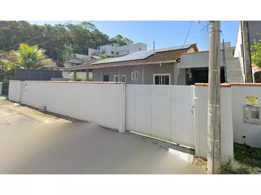 Casa à venda em leilão - leilão extrajudicial - Blumenau SC - lance mínimo R$ 583.467