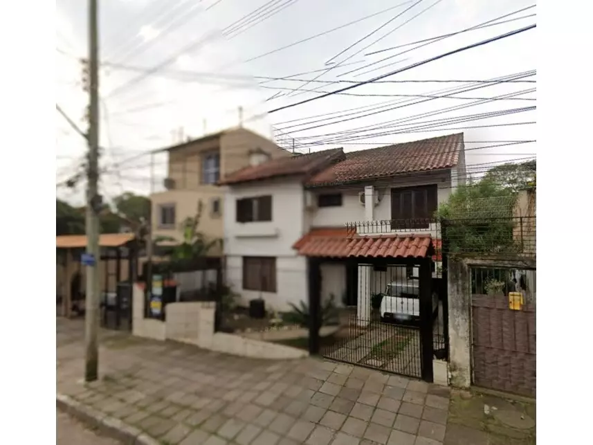 Leilão de Casa Imóvel em Porto Alegre/RS - Lance Inicial R$ 385.000 - Extrajudicial