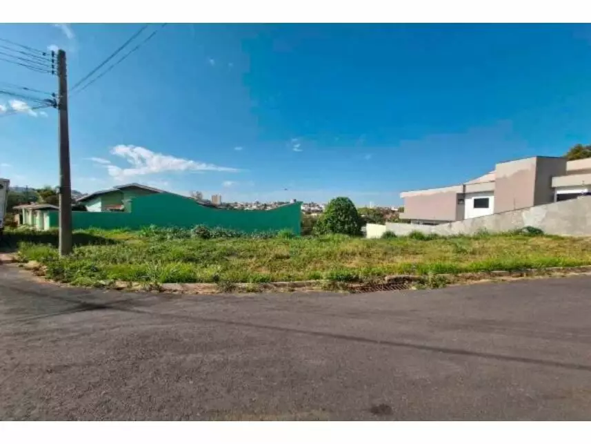 Terreno à venda em leilão - leilão extrajudicial - Valinhos SP - lance mínimo R$ 300.000