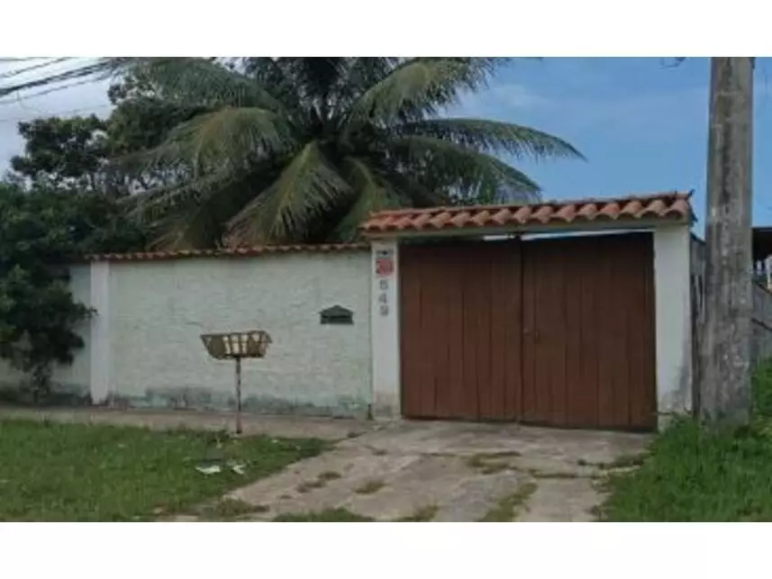Casa à venda em leilão - leilão extrajudicial - São Pedro da Aldeia RJ - lance mínimo R$ 209.880