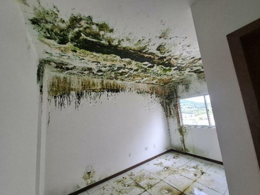 Imagem 45 do Leilão de Residencial / Comercial - Rio Caveiras - Biguaçu/SC