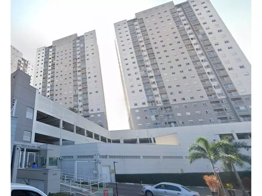 Apartamento em Leilão com 1 Vaga e 60m² Úteis