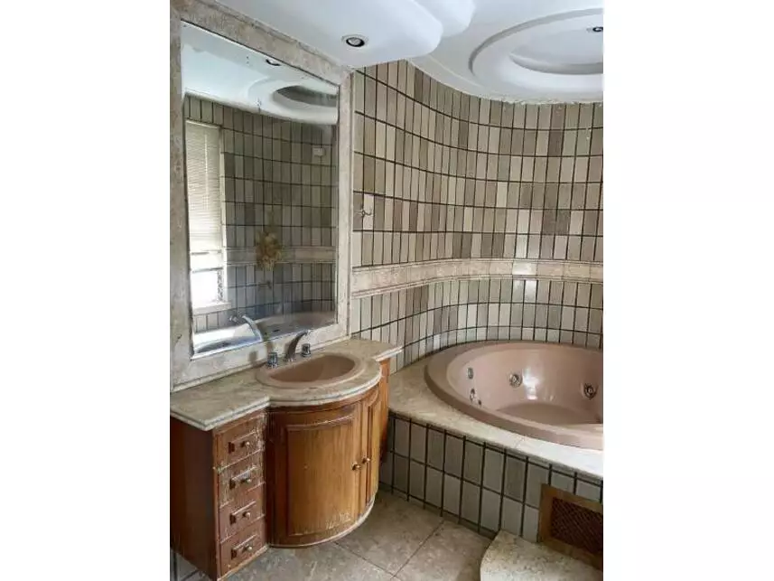 Avenida 136, s/nº, Apartamento 700, Edifício Alphaville, Setor Marista, Goiânia, GO, 74180-040