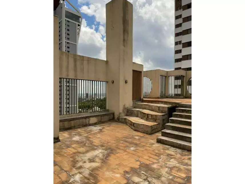 Avenida 136, s/nº, Apartamento 700, Edifício Alphaville, Setor Marista, Goiânia, GO, 74180-040
