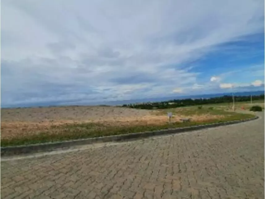 Terreno à venda em leilão - leilão extrajudicial - Aquiraz CE - lance mínimo R$ 780.000