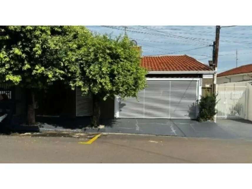 Casa à venda em leilão - leilão extrajudicial - Fernandópolis SP - lance mínimo R$ 350.000