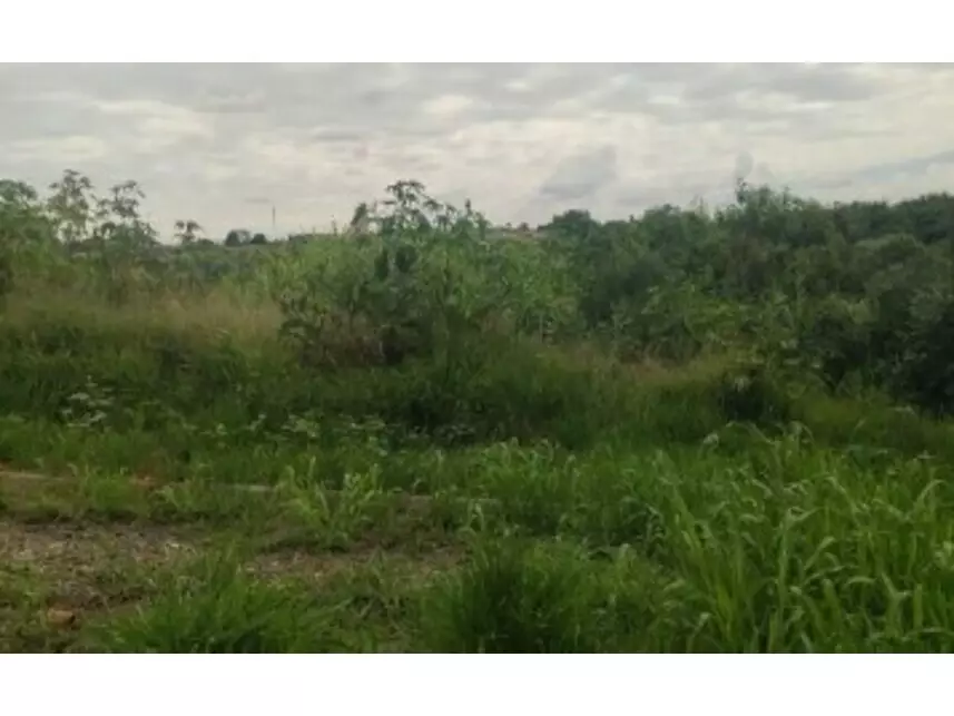 Terreno à venda em leilão - leilão extrajudicial - Itapetininga SP - lance mínimo R$ 69.000