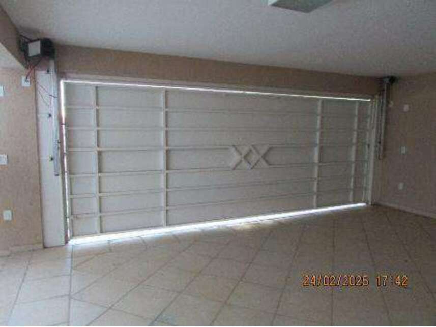 Imagem 36 do Leilão de Casa - Condomínio Residencial Euroville - Bragança Paulista/SP