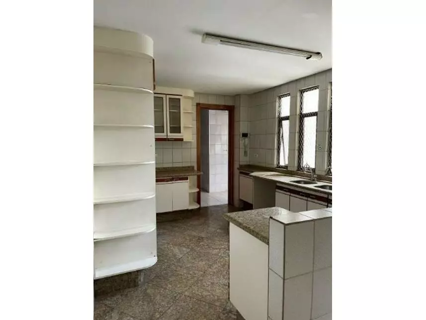 Avenida 136, s/nº, Apartamento 700, Edifício Alphaville, Setor Marista, Goiânia, GO, 74180-040