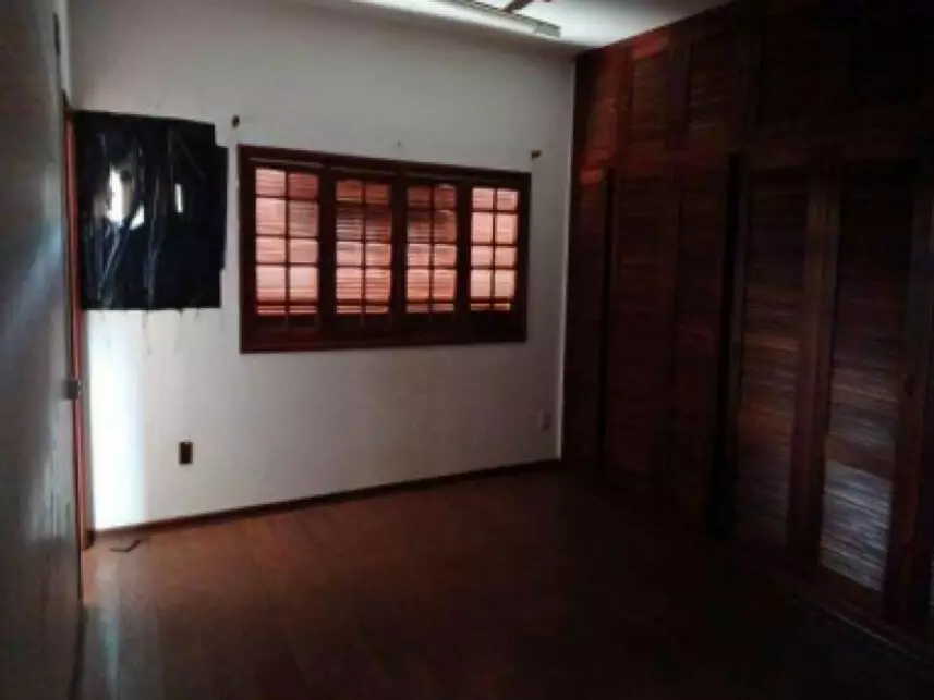 Leilão de Casa Imóvel em Orlândia/SP - Lance Inicial R$ 813.700 - Extrajudicial