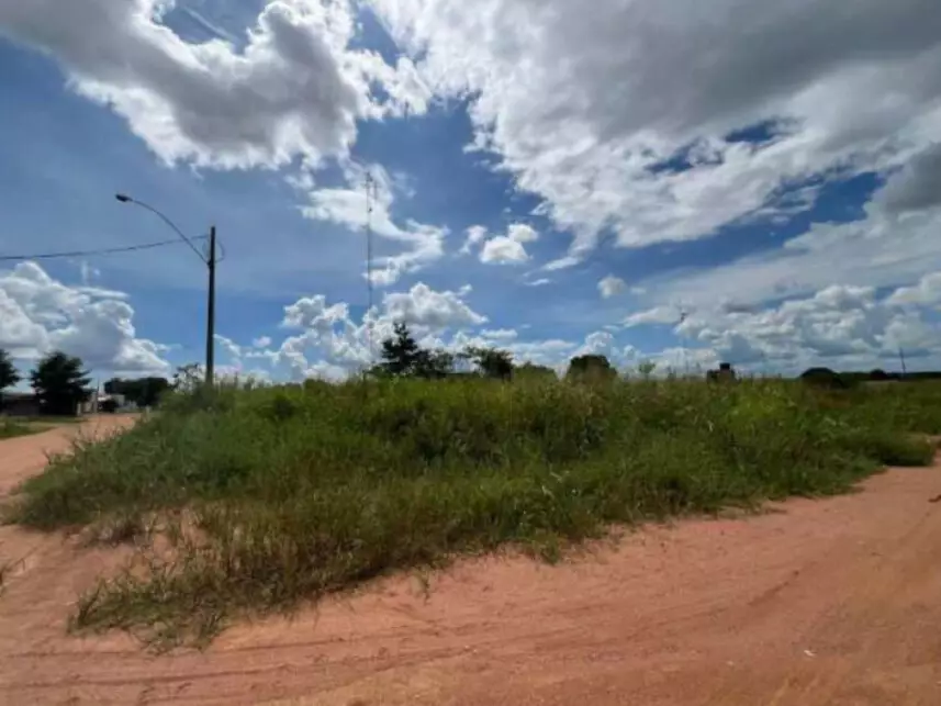 Leilão de Terreno Imóvel em Cerejeiras/RO - Lance Inicial R$ 103.400 - Extrajudicial