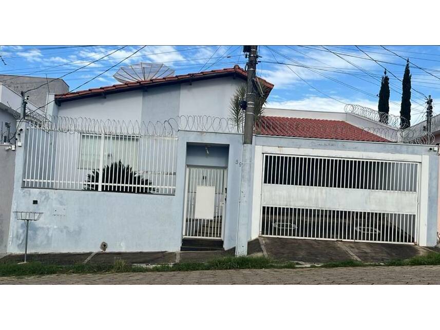 Imagem 1 do Leilão de Casa - Jardim Centenário - Passos/MG