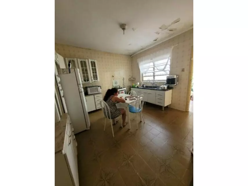 Leilão de Casa Imóvel em São Paulo/SP - Lance Inicial R$ 180.946 - Judicial