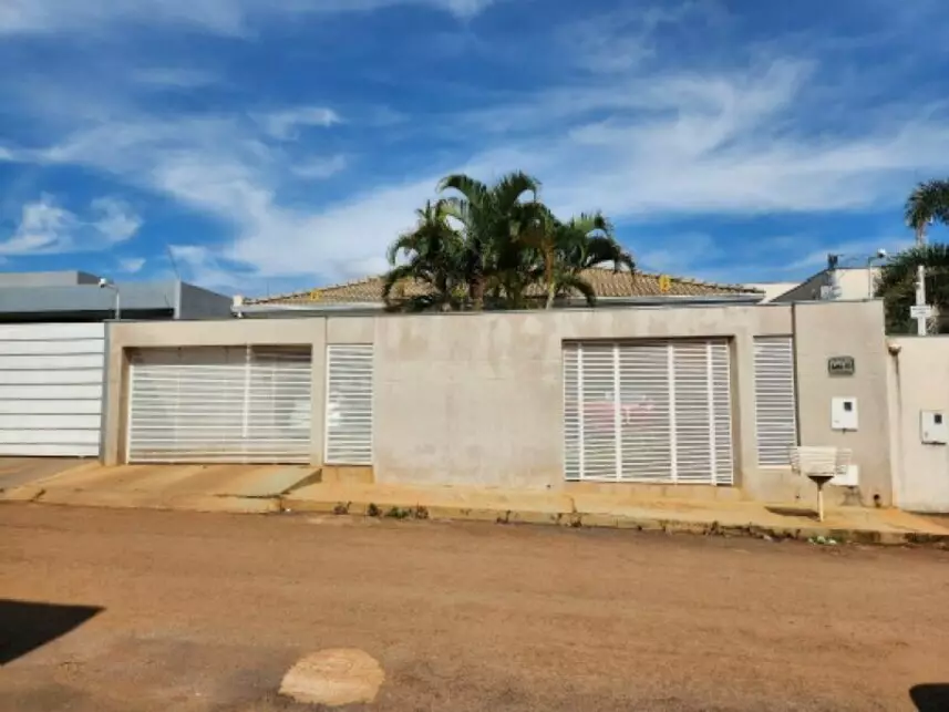Leilão de Casa Imóvel em Formosa/GO - Lance Inicial R$ 997.849 - Extrajudicial