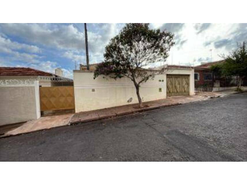 Imagem 3 do Leilão de Casa - Laurini - Araraquara/SP