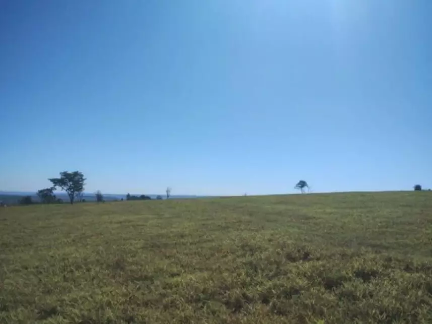 Leilão de Residencial Imóvel em Ribeirão Bonito/SP - Lance Inicial R$ 490.000 - Extrajudicial