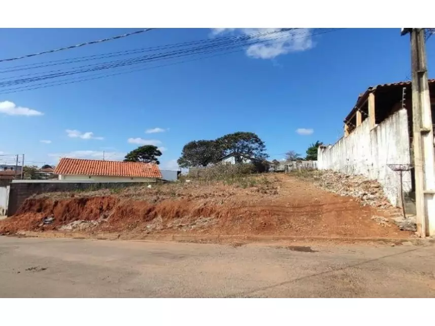 Leilão de Terreno Imóvel em São Gonçalo do Sapucaí/MG - Lance Inicial R$ 53.214 - Judicial