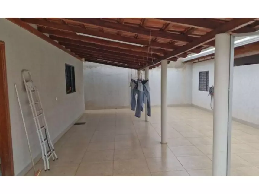 Leilão de Casa Imóvel em Goiatuba/GO - Lance Inicial R$ 266.698 - Judicial