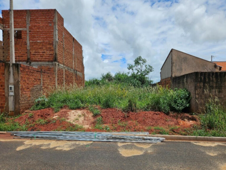 Imagem 2 do Leilão de Terreno - Centro - Piacatu/SP