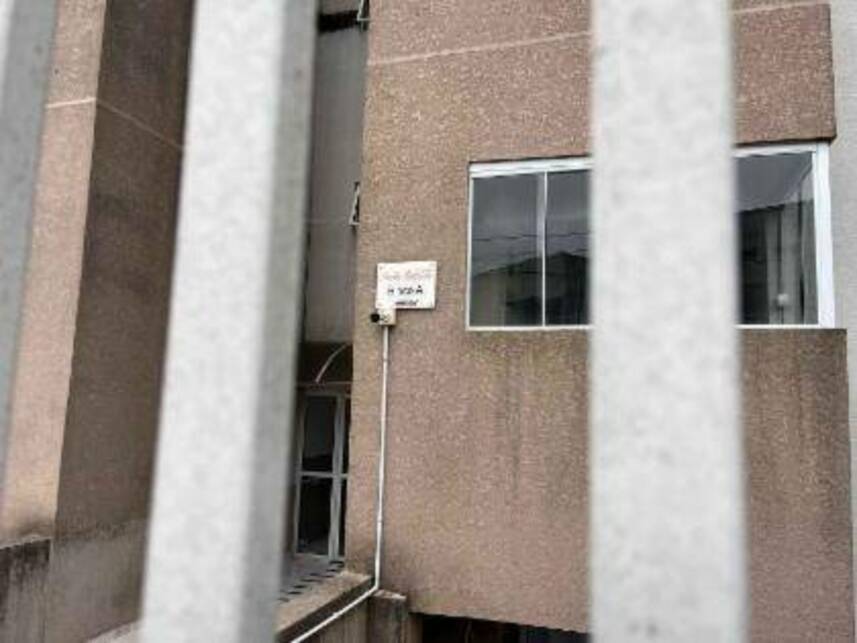 Imagem 3 do Leilão de Apartamento - Pinheirinho - Curitiba/PR