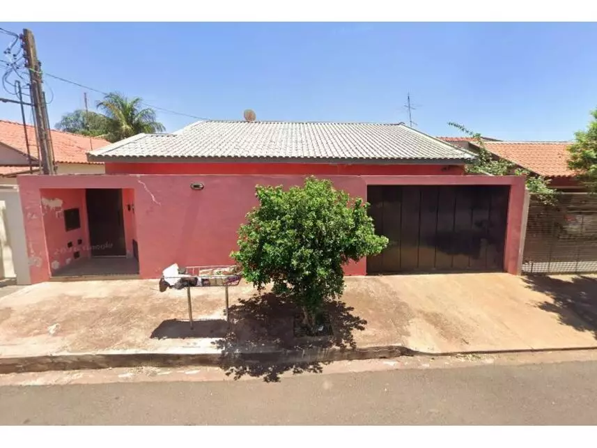 Leilão de Casa Imóvel em Ourinhos/SP - Lance Inicial R$ 408.600 - Extrajudicial