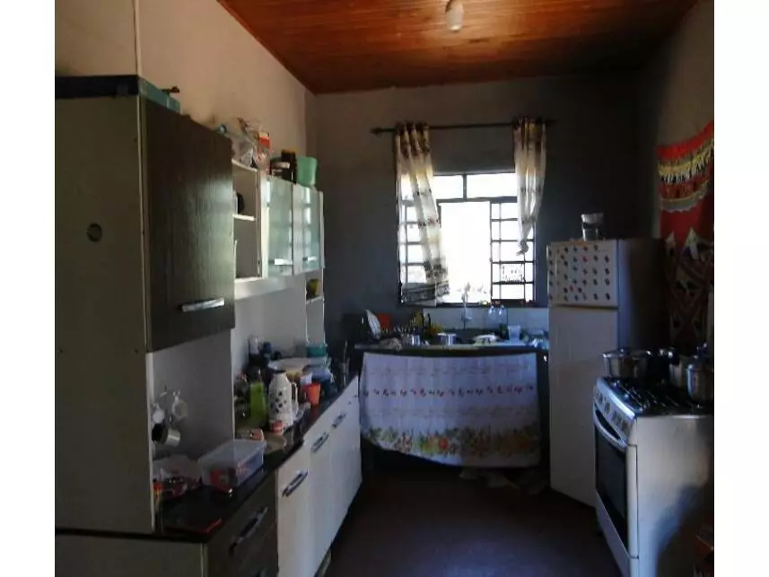 Comercial 4m² em Anhumas/SP